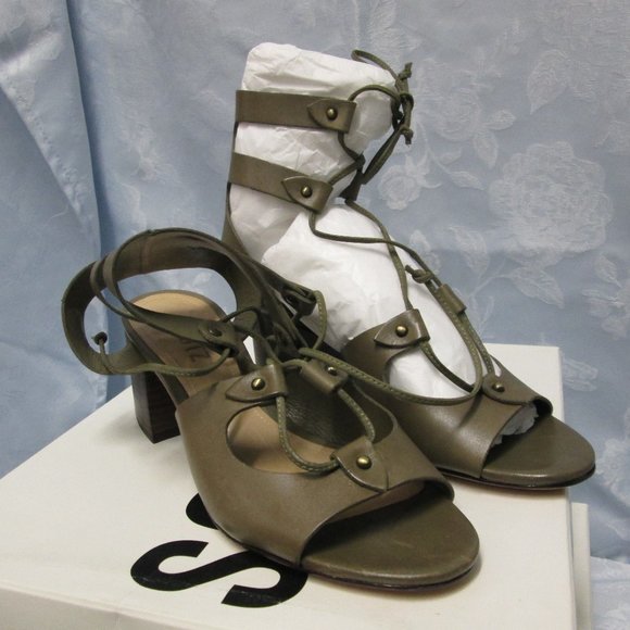 SCHUTZ Shoes - SCHUTZ LACE UP SANDAL
